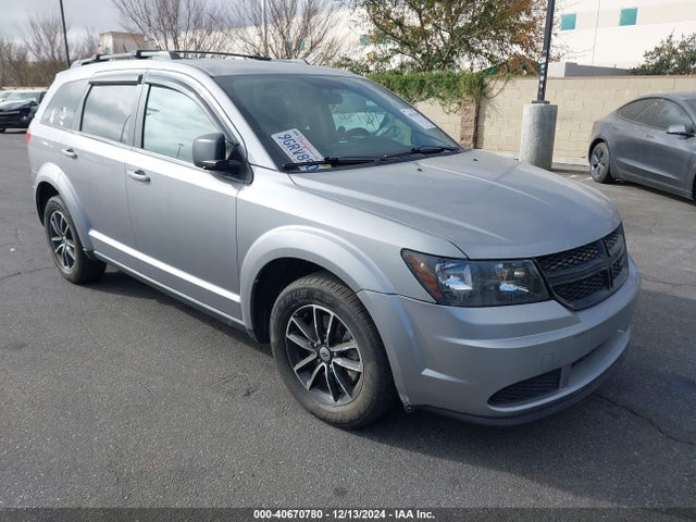 Dodge JOURNEY SE 2018 3C4PDCAB8JT237098 Image 1