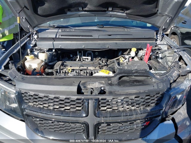 3C4PDCAB8JT237098 Dodge JOURNEY SE