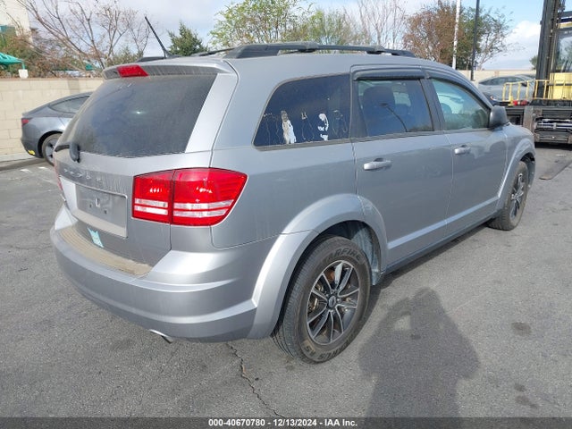 3C4PDCAB8JT237098 Dodge JOURNEY SE