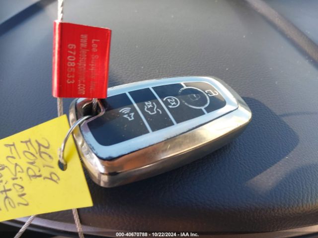 3FA6P0MU3KR189531 Ford Fusion Hybrid Sel