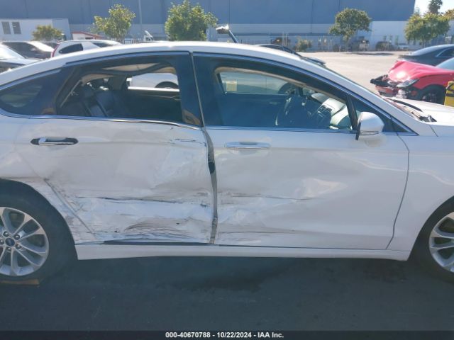 3FA6P0MU3KR189531 Ford Fusion Hybrid Sel