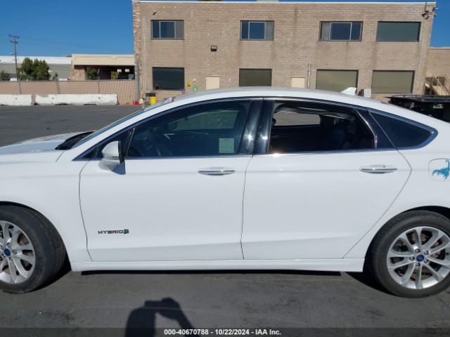 3FA6P0MU3KR189531 Ford Fusion Hybrid Sel