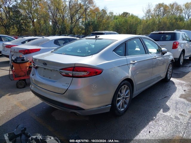 Ford FUSION SE 2017 3FA6P0HD8HR141235 Image 4