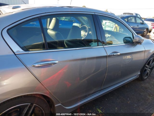 1HGCR3F92HA031445 Honda Accord Touring V6