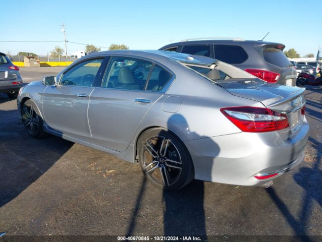 1HGCR3F92HA031445 Honda Accord Touring V6