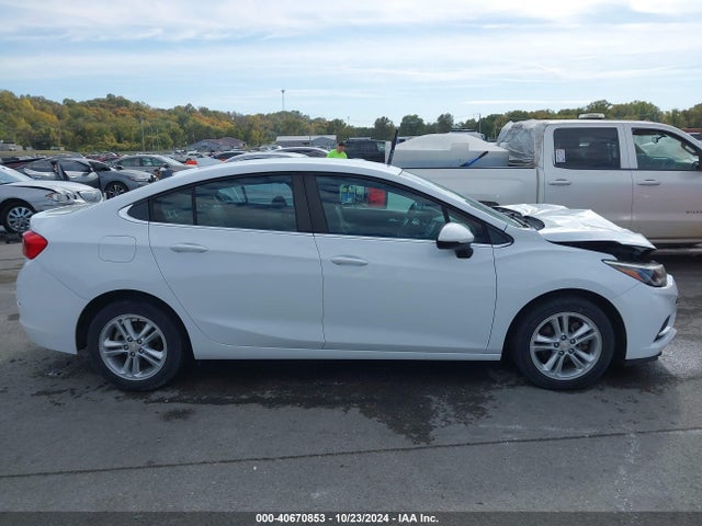 Продаж на аукціоні авто 2017 Chevrolet Cruze Lt Auto, vin: 1G1BE5SM1H7106847, номер лоту: 40670853