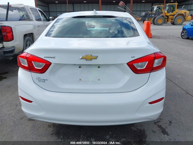 Продаж на аукціоні авто 2017 Chevrolet Cruze Lt Auto, vin: 1G1BE5SM1H7106847, номер лоту: 40670853