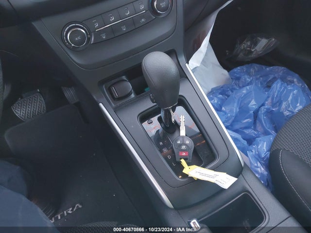 Nissan SENTRA S 2018 3N1AB7APXJY239293 Image 11