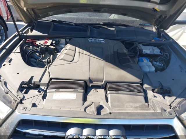 WA1LAAF71HD015285 Audi Q7 3.0t Premium