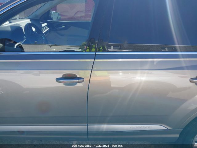 WA1LAAF71HD015285 Audi Q7 3.0t Premium