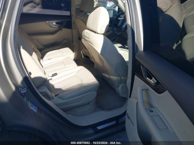 WA1LAAF71HD015285 Audi Q7 3.0t Premium