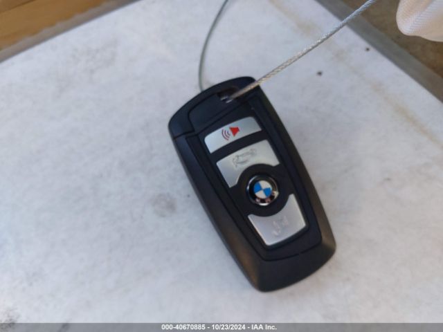 WBA8A3C56JA499551 BMW 320i Xdrive