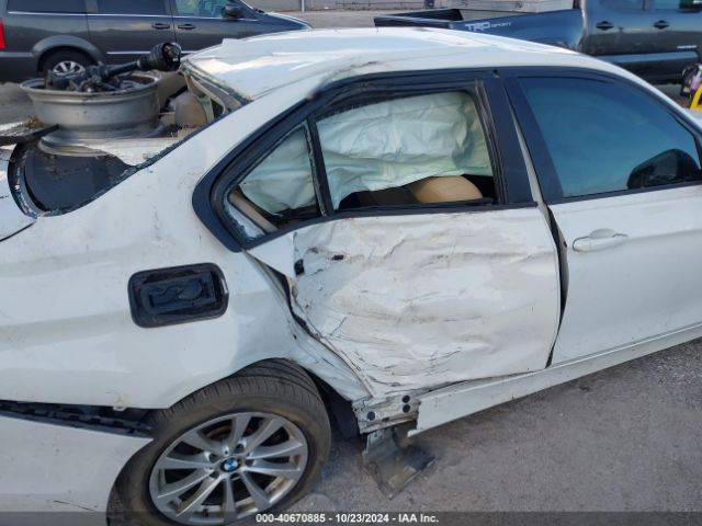 WBA8A3C56JA499551 BMW 320i Xdrive