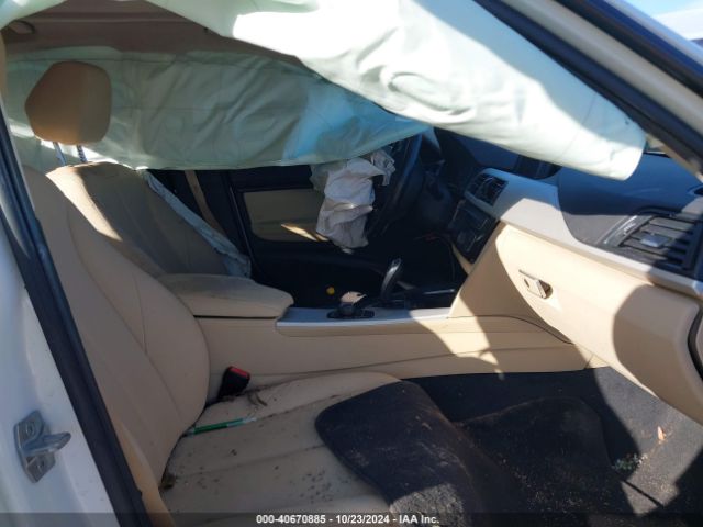 WBA8A3C56JA499551 BMW 320i Xdrive