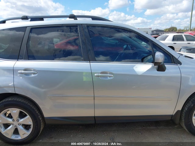 Subaru Forester 2.5i Limited 2016 JF2SJAKC9GH469880 Image 13