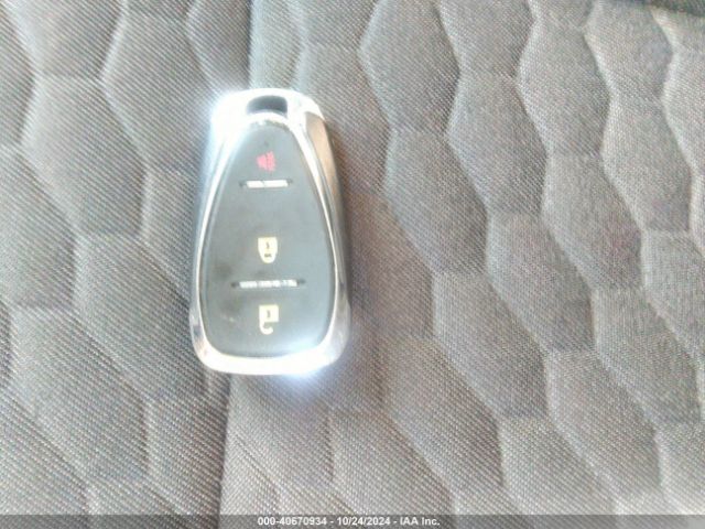 2GNAXUEVXM6121778 Chevrolet Equinox Awd Lt