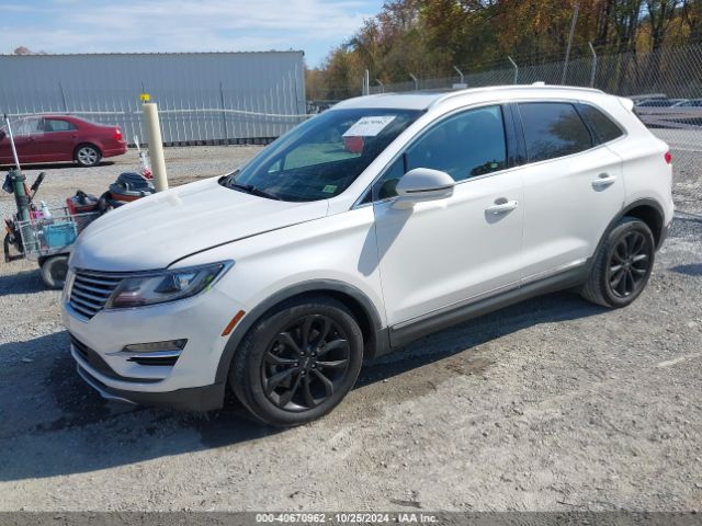 5LMCJ2C90HUL39824 Lincoln MKC SELECT