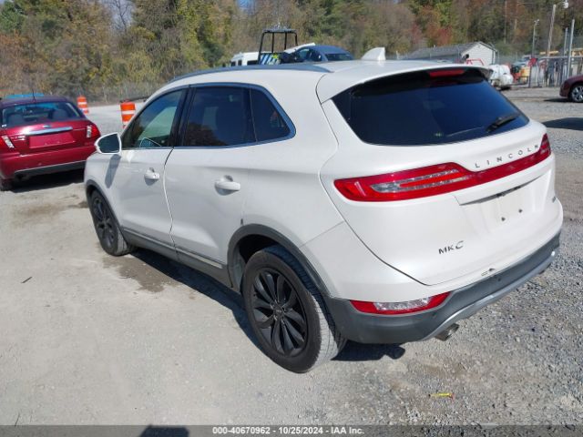 5LMCJ2C90HUL39824 Lincoln MKC SELECT