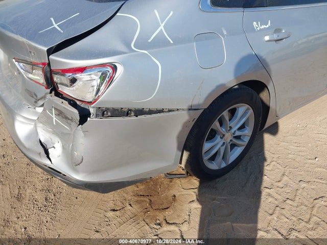 Chevrolet MALIBU LT 2018 1G1ZD5ST4JF229935 Image 17