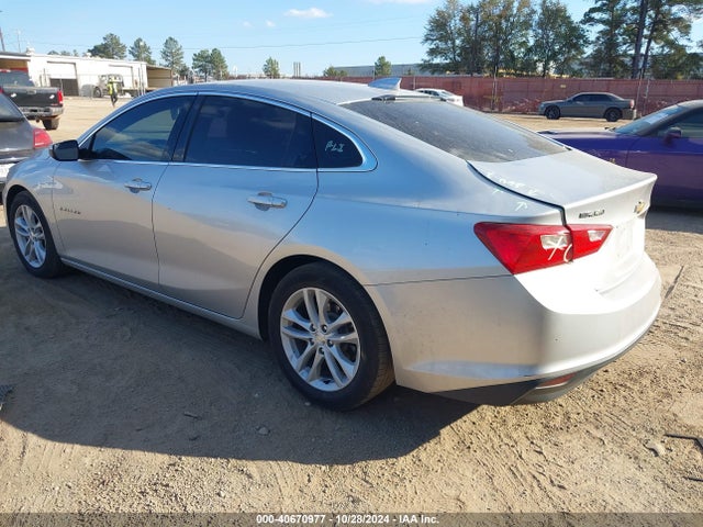 Chevrolet MALIBU LT 2018 1G1ZD5ST4JF229935 Image 3