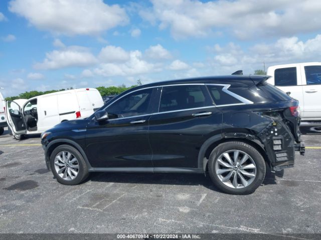 3PCAJ5M35KF137569 Infiniti Qx50 Pure