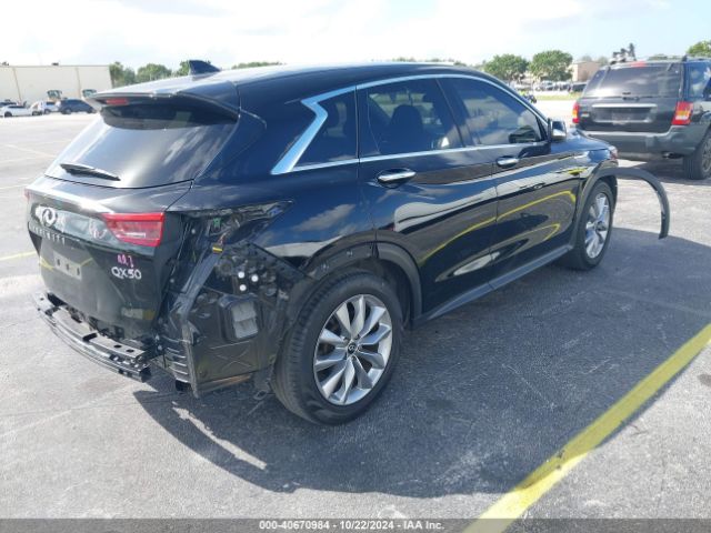 3PCAJ5M35KF137569 Infiniti Qx50 Pure