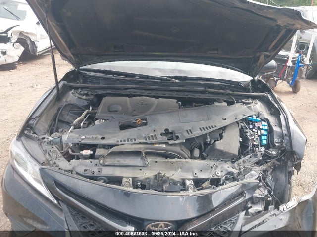 Aukcja sprzedaży 2018 Toyota Camry Se, vin: 4T1B11HK5JU661028, numer aukcji: 40671003