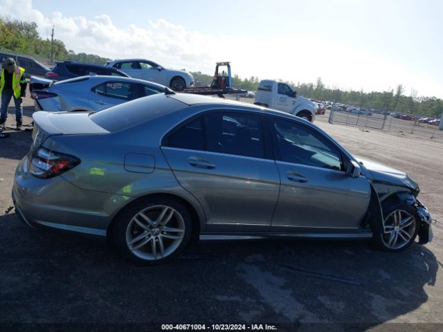 WDDGF8AB0ER318446 Mercedes-Benz C 300 Luxury 4matic/sport 4matic