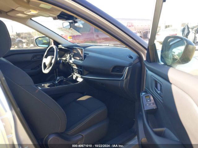 5N1BT3AA7RC750205 Nissan Rogue S Fwd