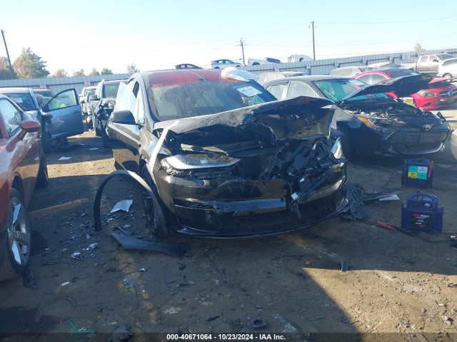 2023 TESLA MODEL X 7SAXCDE5XPF428996 Photo 0