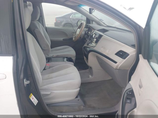 5TDKK3DC7ES457787 Toyota Sienna Le V6 8 Passenger