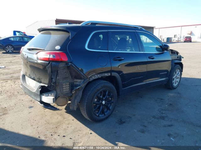 1C4PJLCB5JD574095 Jeep Cherokee Latitude Fwd
