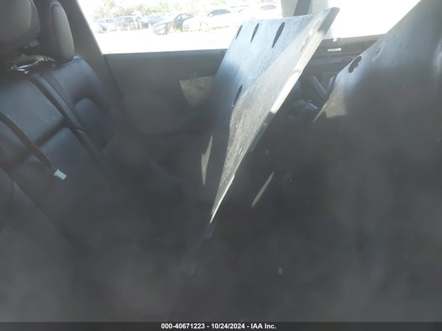 2021 TESLA MODEL Y 5YJYGDEDXMF110160 Photo 7