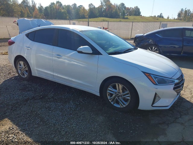 Hyundai ELANTRA SEL 2019 5NPD84LF0KH421157 Image 1