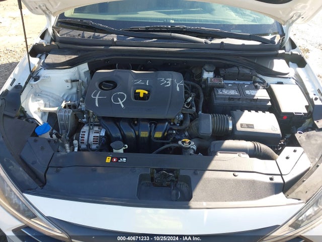 Hyundai ELANTRA SEL 2019 5NPD84LF0KH421157 Image 10
