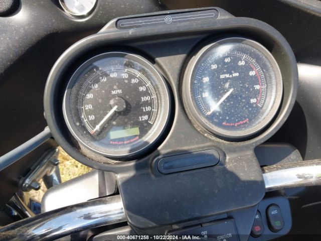 2013 HARLEY-DAVIDSON FLTRU 1HD1KGM18DB622509 Photo 6