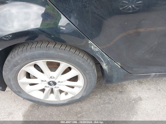 KIA FORTE LX 2017 3KPFL4A7XHE150897 Image 21