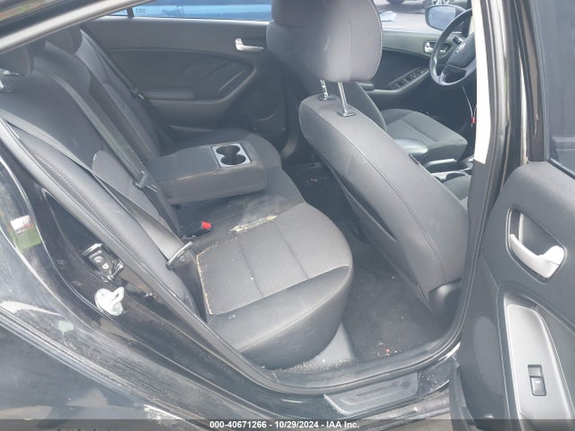KIA FORTE LX 2017 3KPFL4A7XHE150897 Image 8