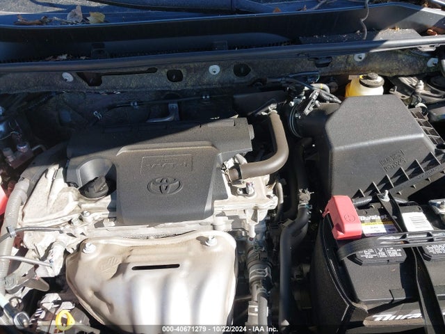 Toyota RAV4 LE 2018 JTMZFREV6JJ180322 Image 10