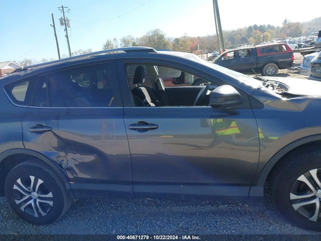 Toyota RAV4 LE 2018 JTMZFREV6JJ180322 Image 13