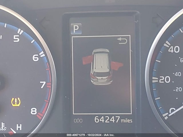 Toyota RAV4 LE 2018 JTMZFREV6JJ180322 Image 15