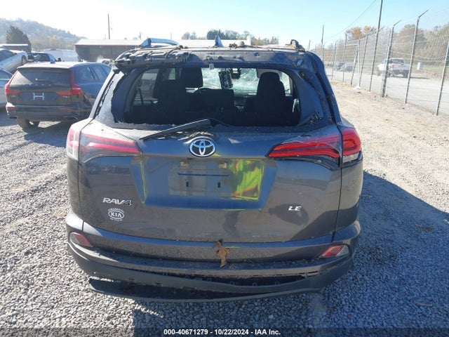 Toyota RAV4 LE 2018 JTMZFREV6JJ180322 Image 16