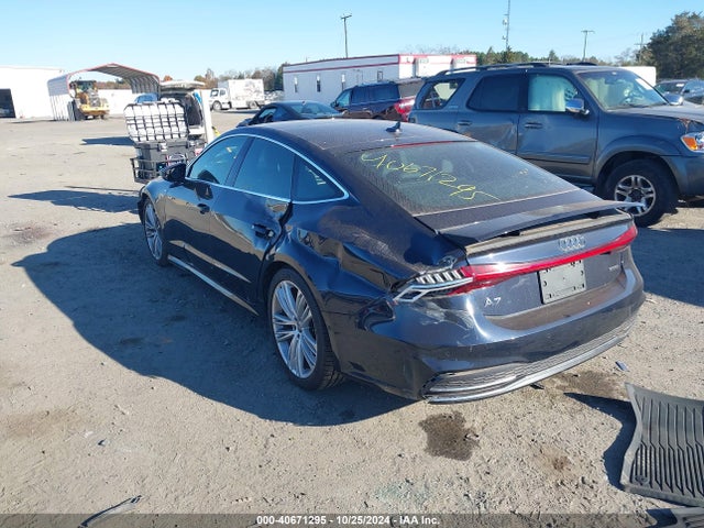 Audi A7 55 Premium 2019 WAUU2AF25KN041379 Image 3