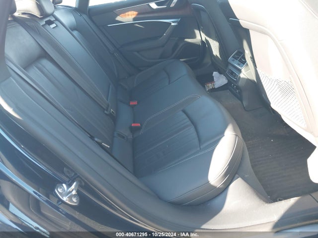 Audi A7 55 Premium 2019 WAUU2AF25KN041379 Image 8