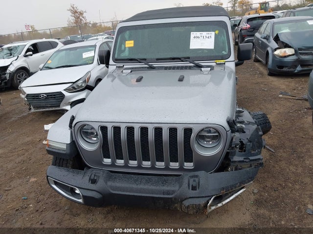 1C4HJXEN1LW207852 Jeep Wrangler Unlimited Sahara 4x4