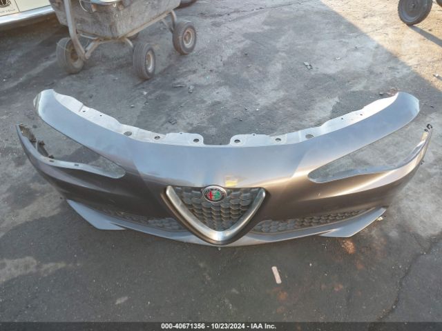 ZARFAECN1J7568204 Alfa Romeo Giulia Ti Lusso Rwd