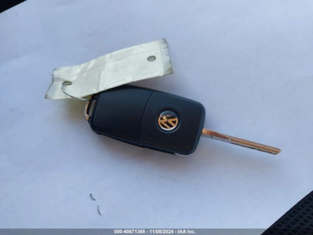 3VWDB7AJ7JM258099 Volkswagen Jetta