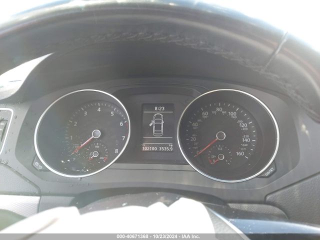 3VWDB7AJ7JM258099 Volkswagen Jetta