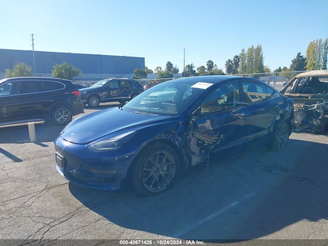 2022 TESLA MODEL 3 5YJ3E1EB8NF179086 Photo 1