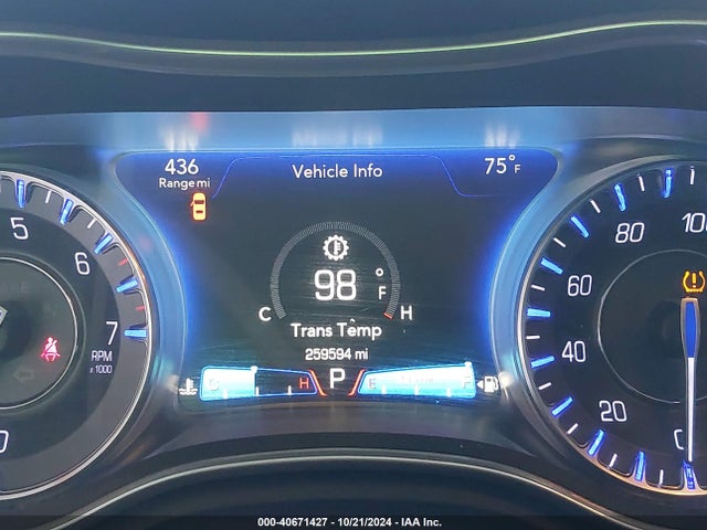 Chrysler 300C 2016 2C3CCAEGXGH156556 Image 16